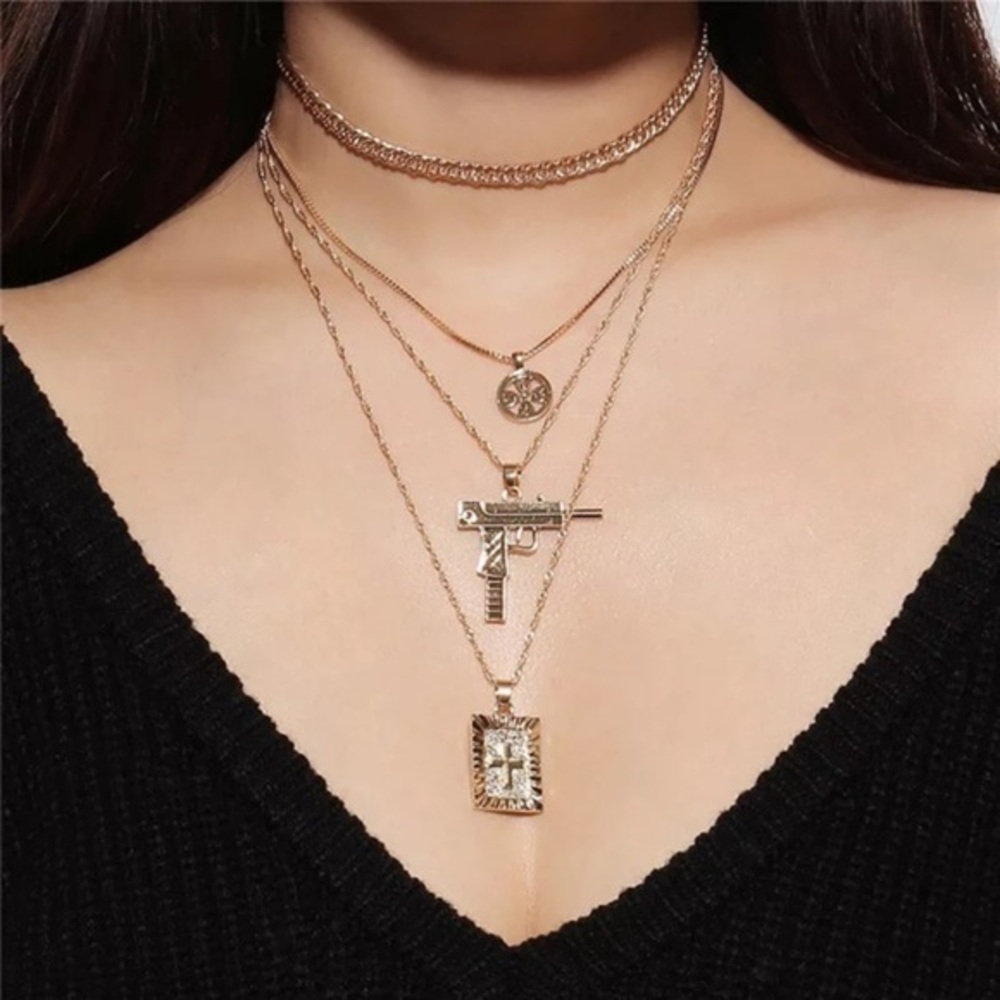 3/$30 💛 Multi Layered Charm Necklace